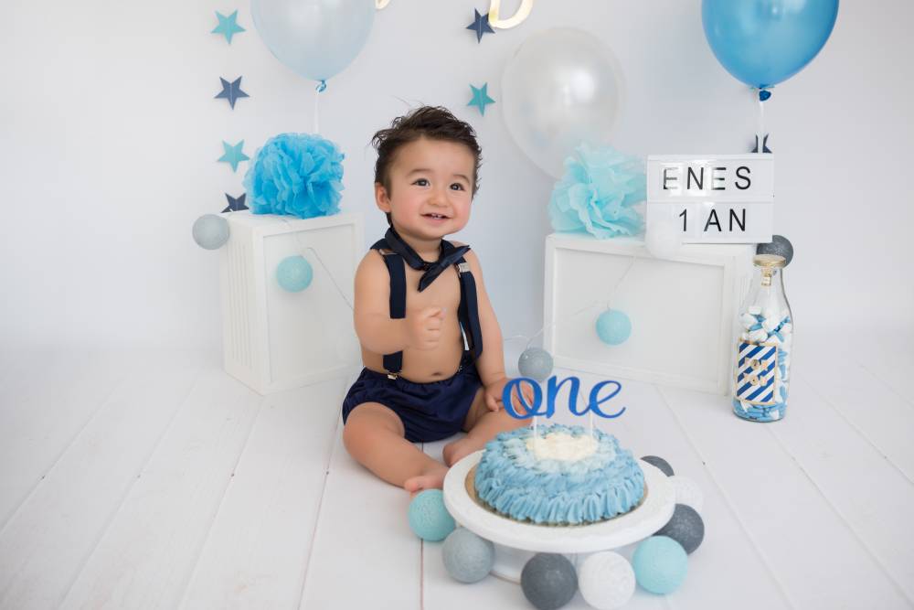 shooting photo enfant, smash the cake, photographe Nantes